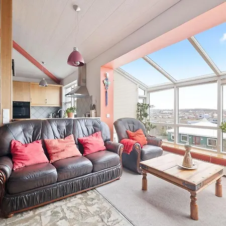 Jaw-dropping Views, Spot. Apartment *