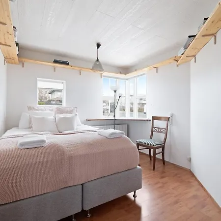 Jaw-dropping Views, Spot. Apartment
